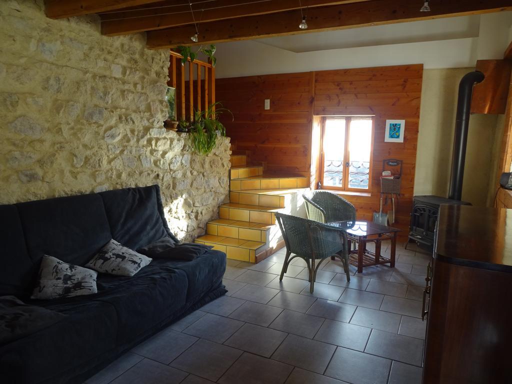 Сasa de vacaciones La Bruyere Aux Lamas *